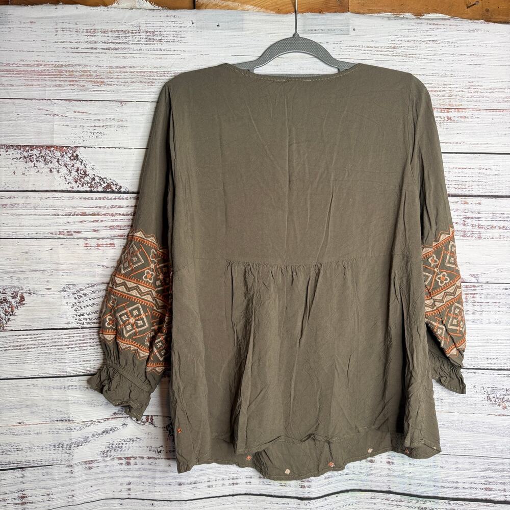 Savanna Jane Embroidered Boho Peasant Top 1X Olive Rayon Festival - Picture 3 of 6